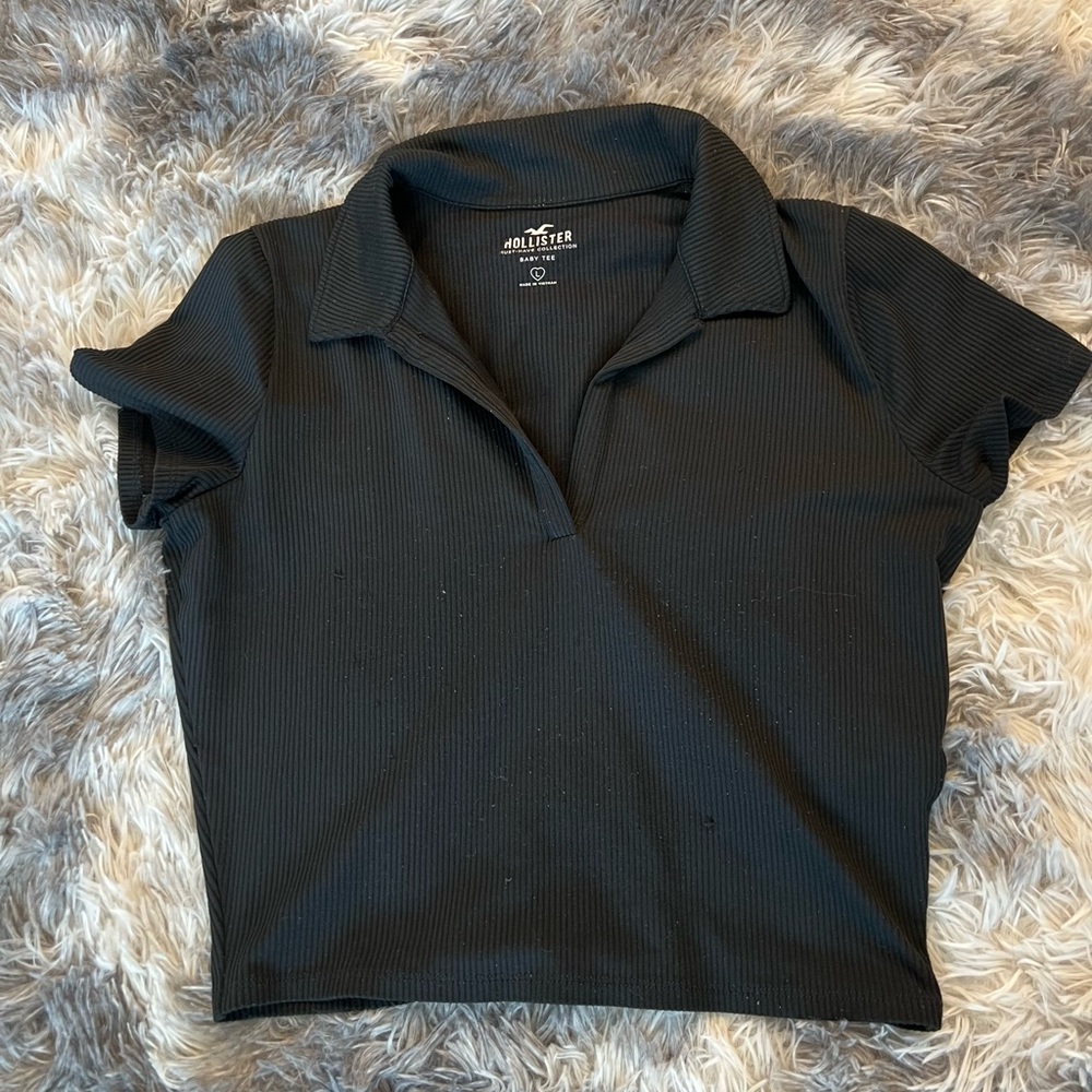 Hollister Baby Tee